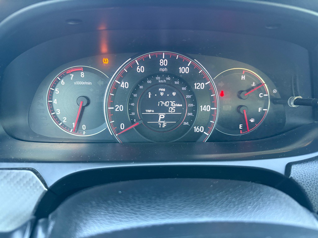 2017 Honda Accord Image 12