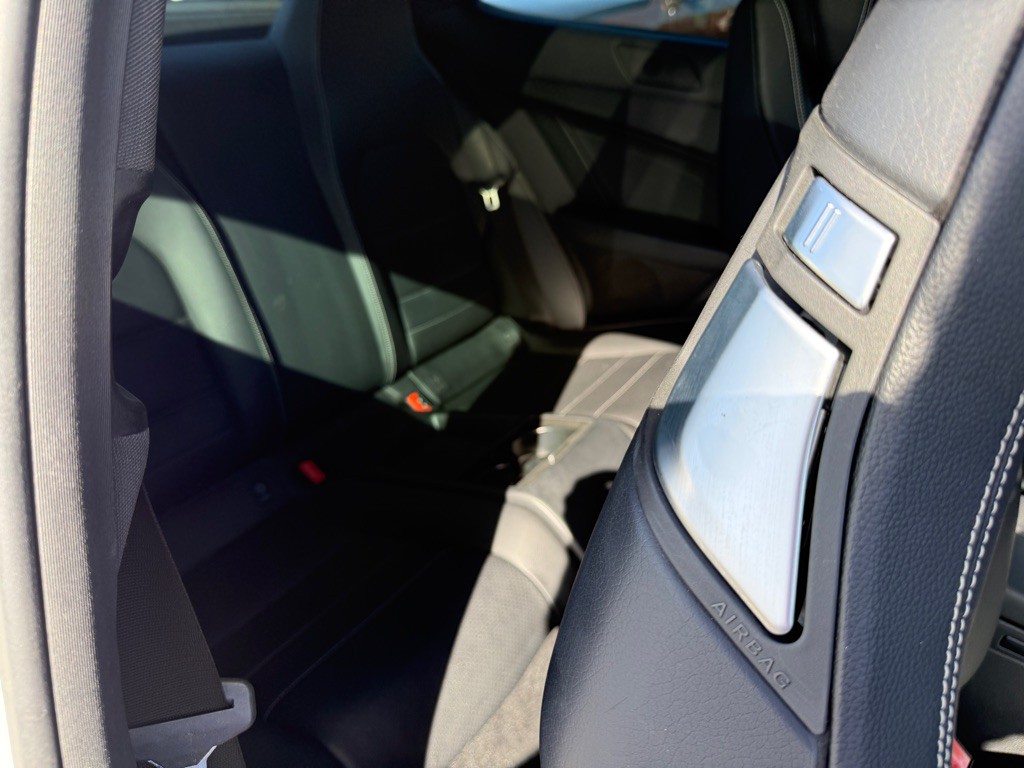 2015 Mercedes-Benz C-Class Image 8