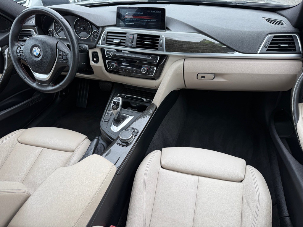 2017 BMW 3 Series Image 10