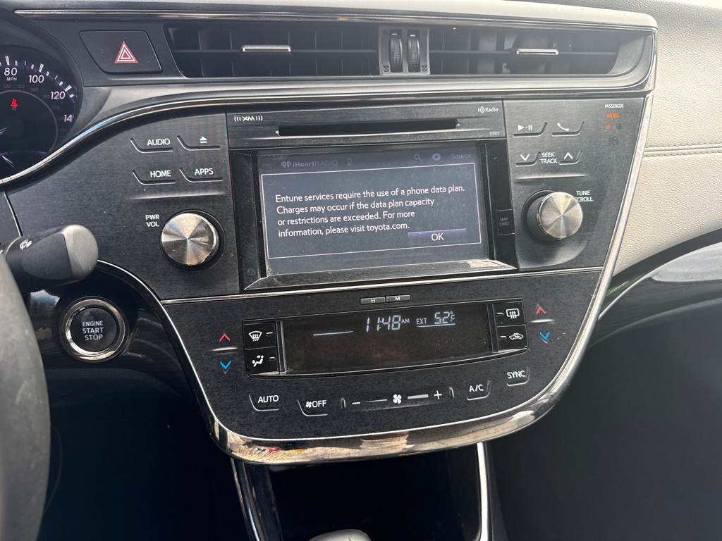 2015 Toyota Avalon Image 10