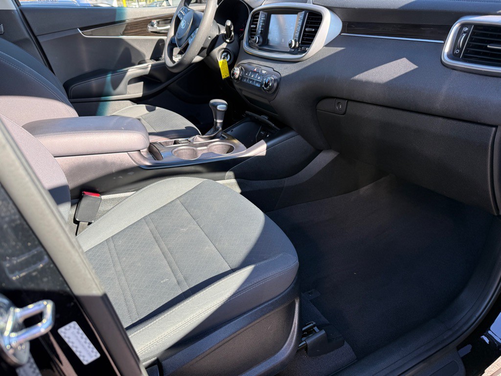 2019 Kia Sorento Image 7