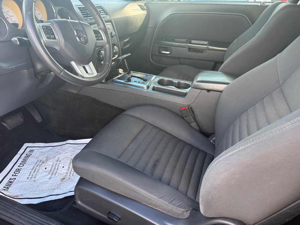 2013 Dodge Challenger Image 5