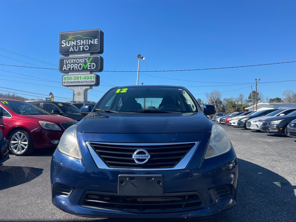 2012 Nissan Versa Image 7