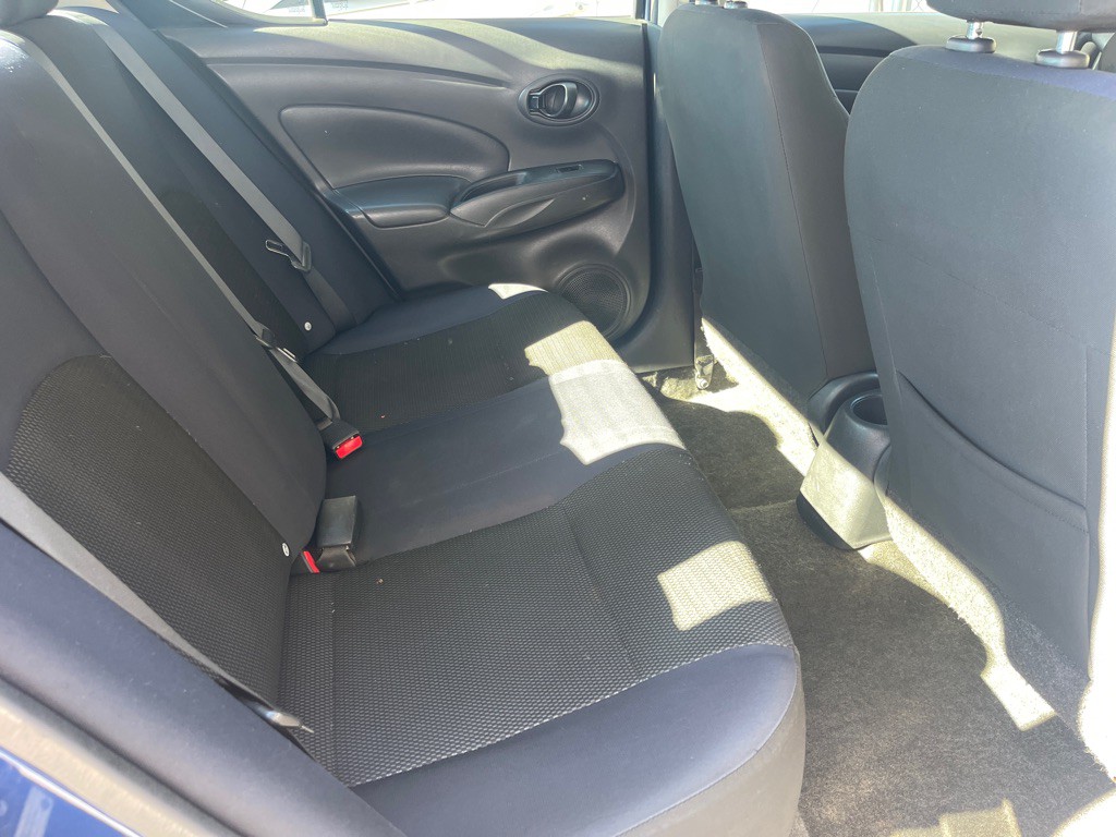 2012 Nissan Versa Image 10