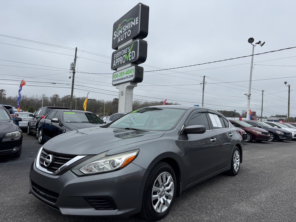 2016 Nissan Altima Image 1