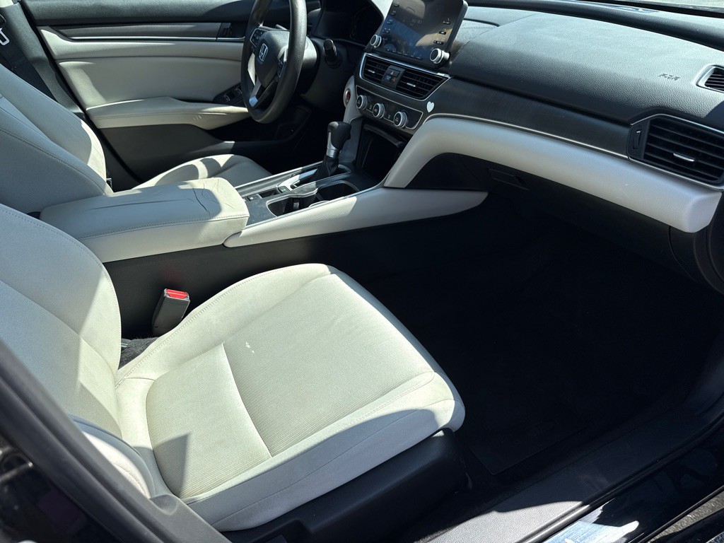 2018 Honda Accord Image 7