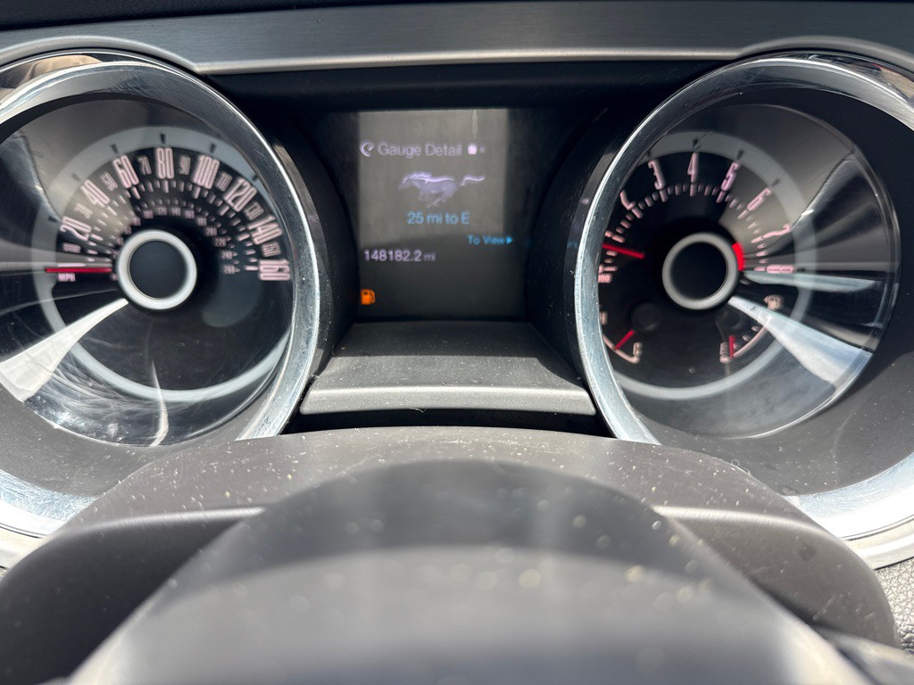 2013 Ford Mustang Image 11