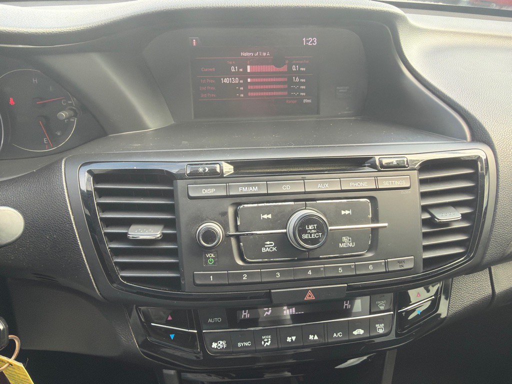 2016 Honda Accord Image 10