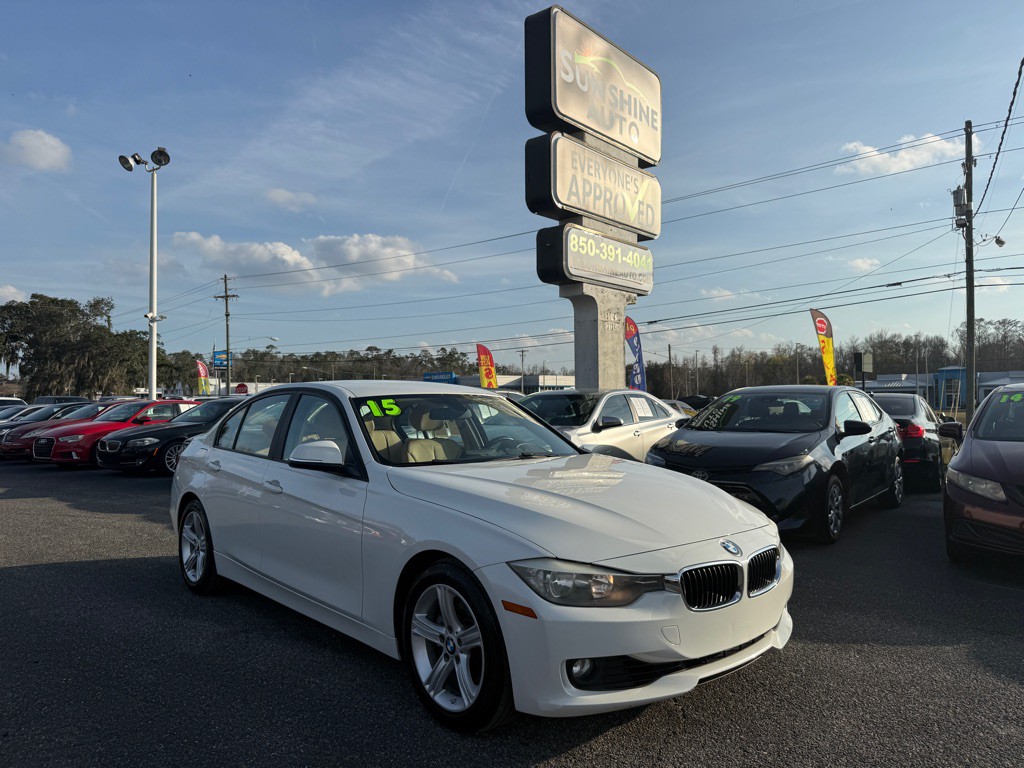 2015 BMW 3 Series Image 1