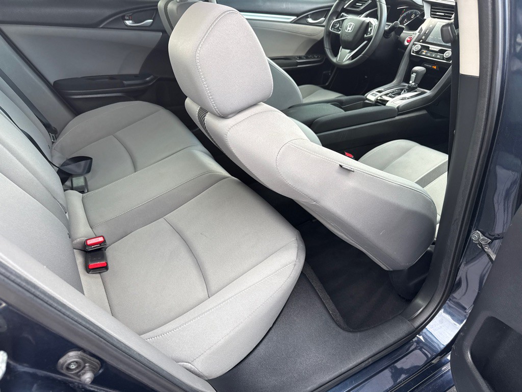 2018 Honda Civic Image 8