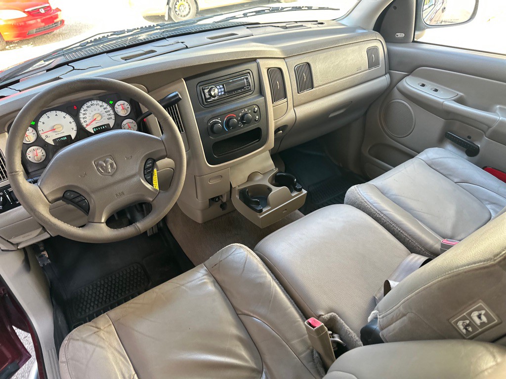 2002 Dodge Ram 1500 Image 12