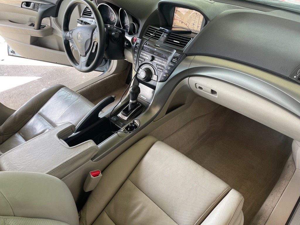 2010 Acura TL Image 15