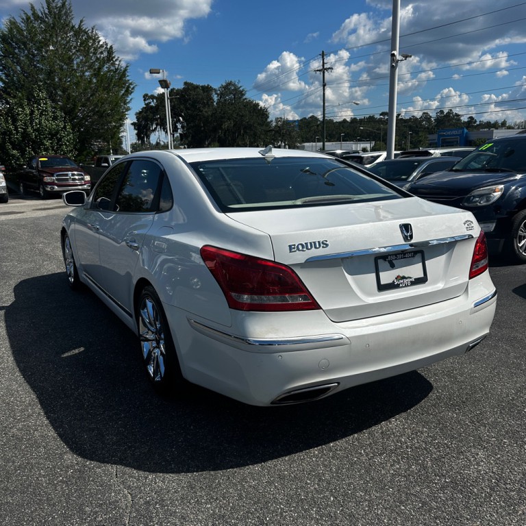 2012 Hyundai Equus Image 5