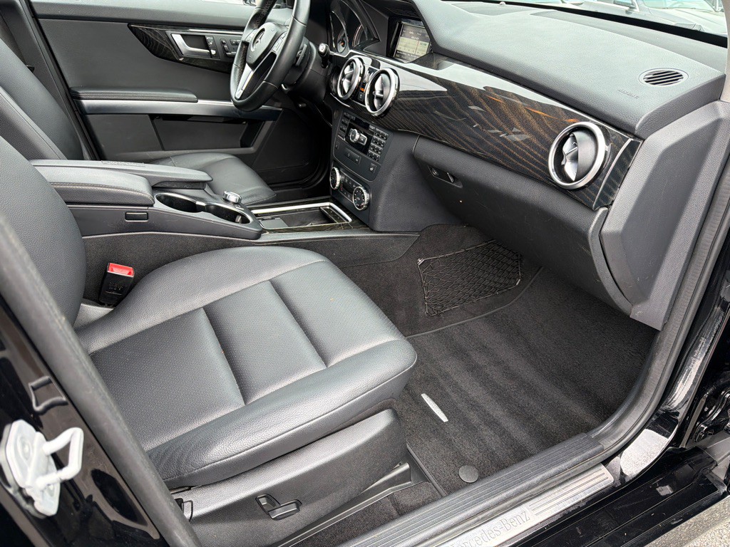 2015 Mercedes-Benz GLK-Class Image 7