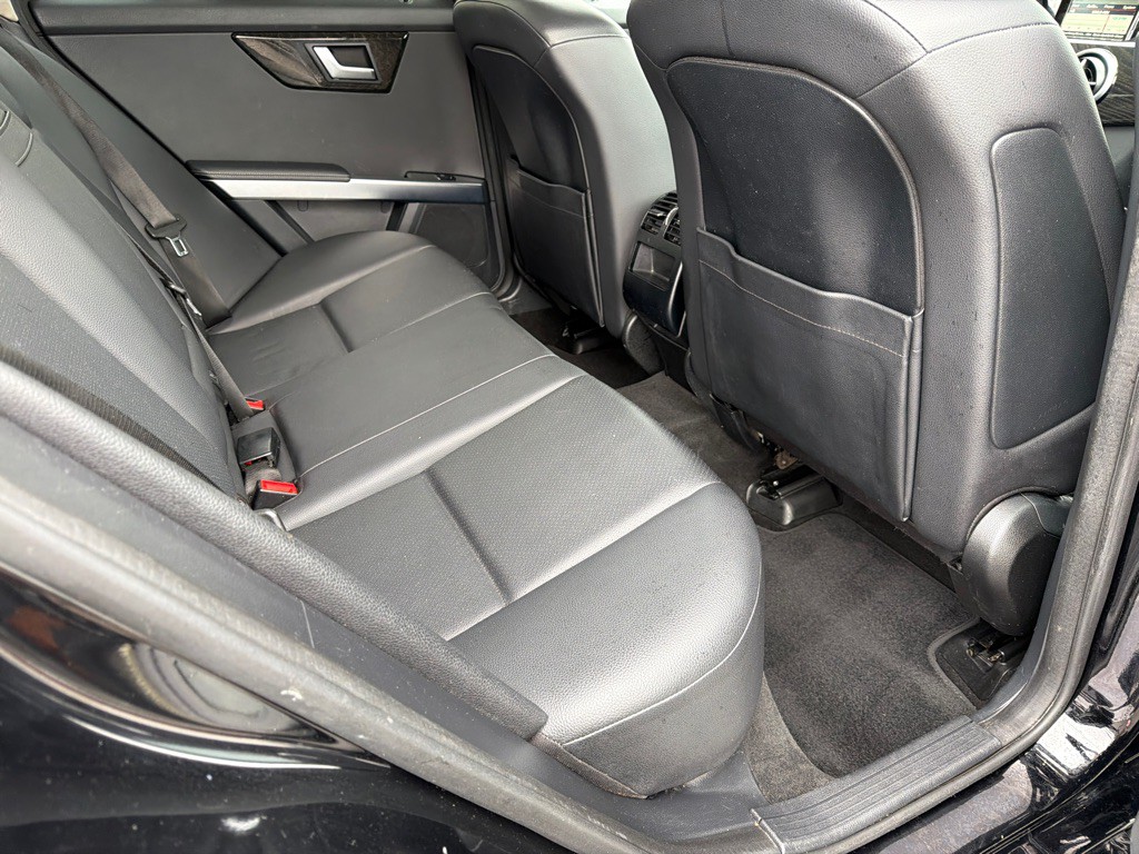 2015 Mercedes-Benz GLK-Class Image 8