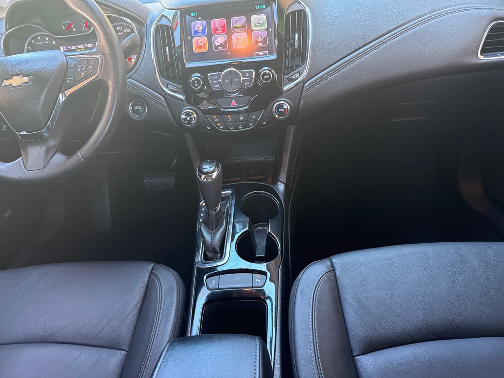 2017 Chevrolet Cruze Image 11
