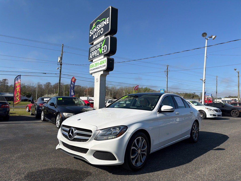 2017 Mercedes-Benz C-Class Image 1