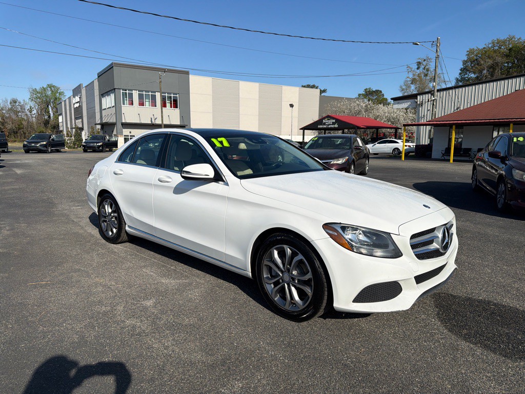 2017 Mercedes-Benz C-Class Image 2