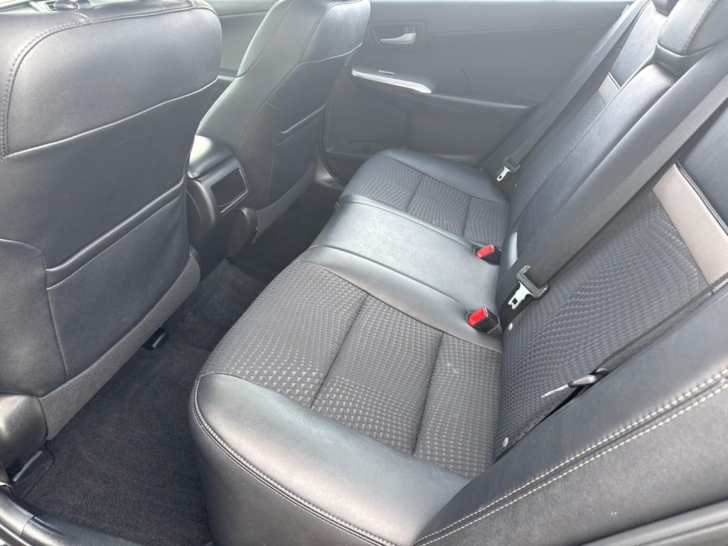 2014 Toyota Camry Image 7