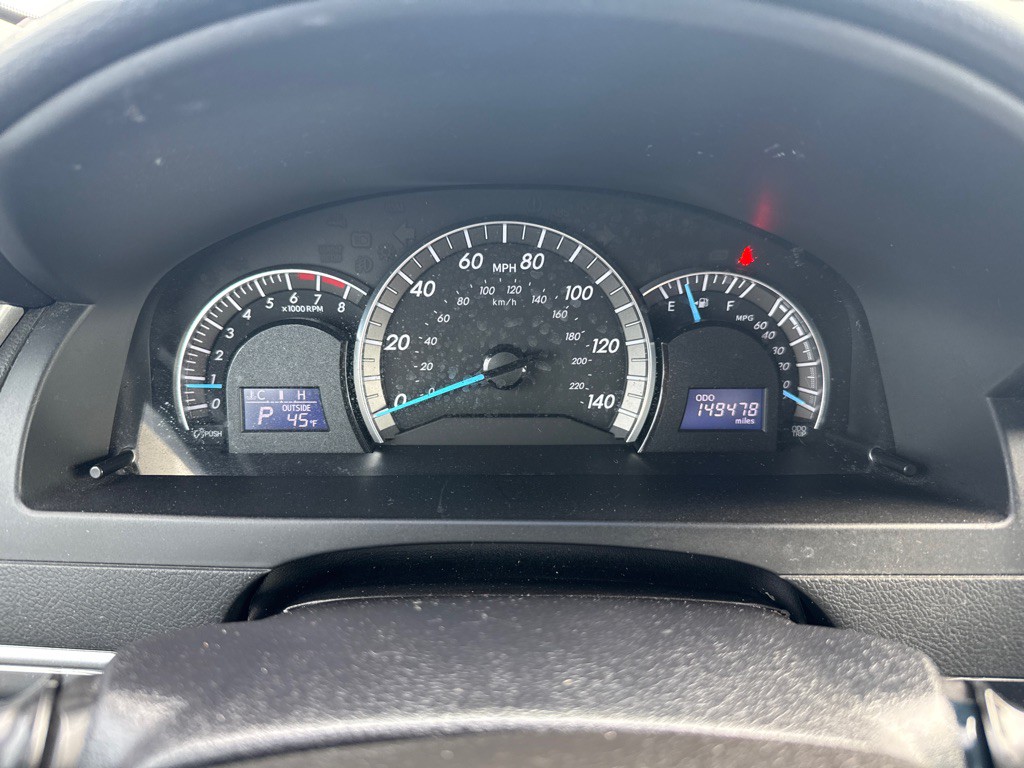 2014 Toyota Camry Image 12