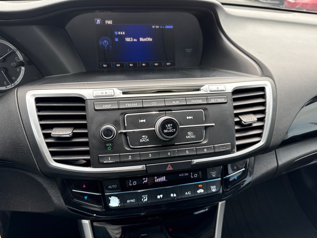 2016 Honda Accord Image 10