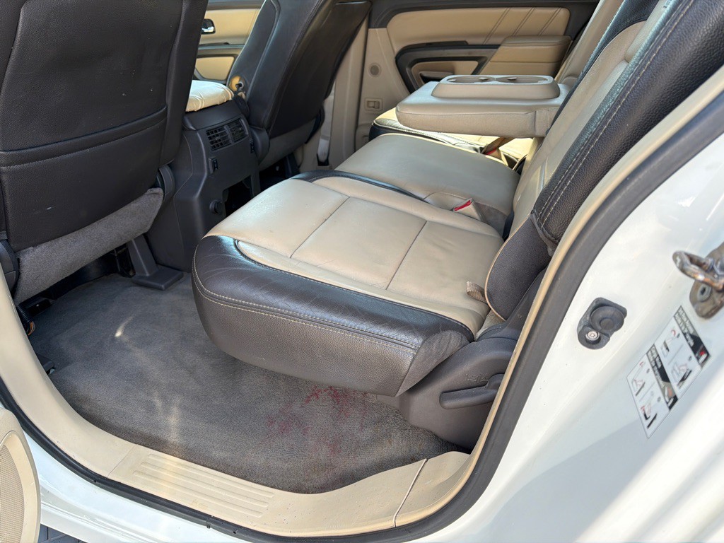 2015 Nissan Armada Image 7