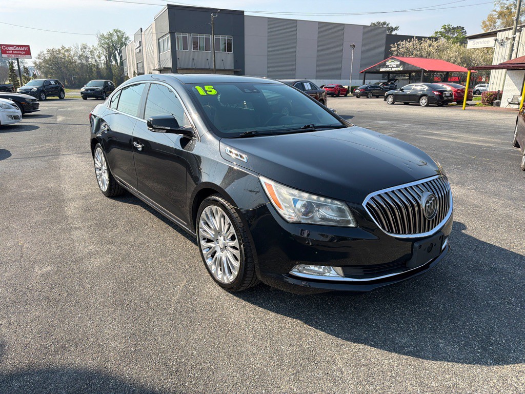 2015 Buick Lacrosse Image 2