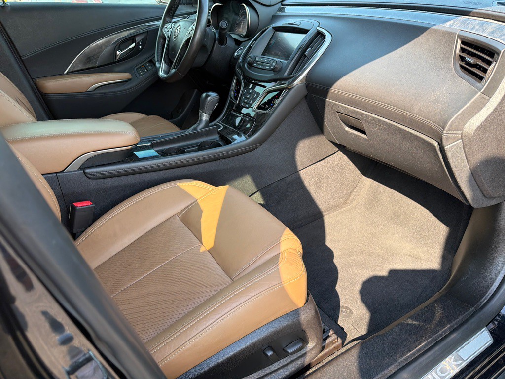 2015 Buick Lacrosse Image 7