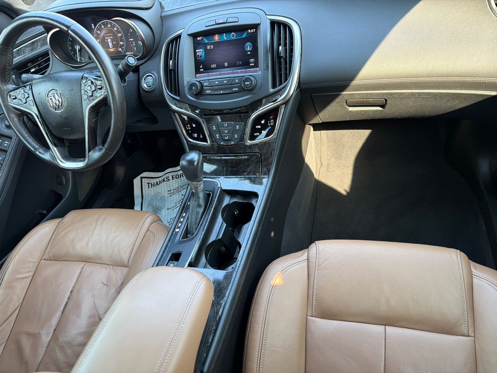 2015 Buick Lacrosse Image 9