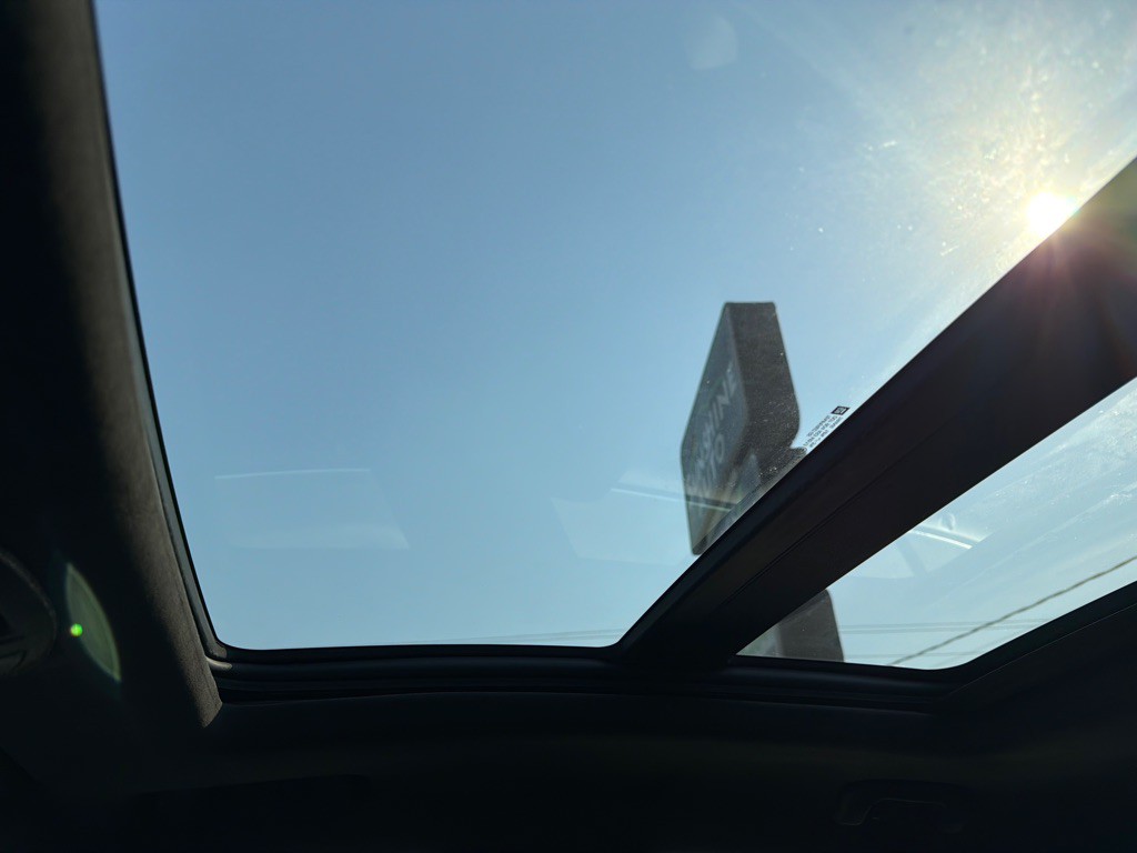 2015 Buick Lacrosse Image 11