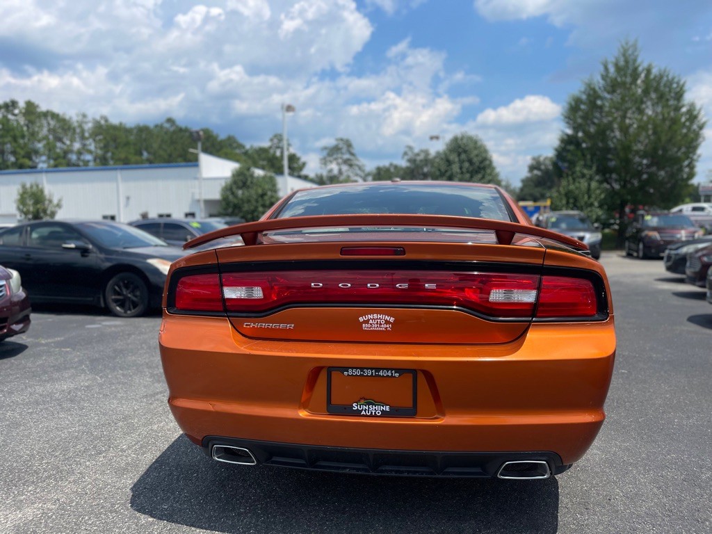 2011 Dodge Charger Image 3