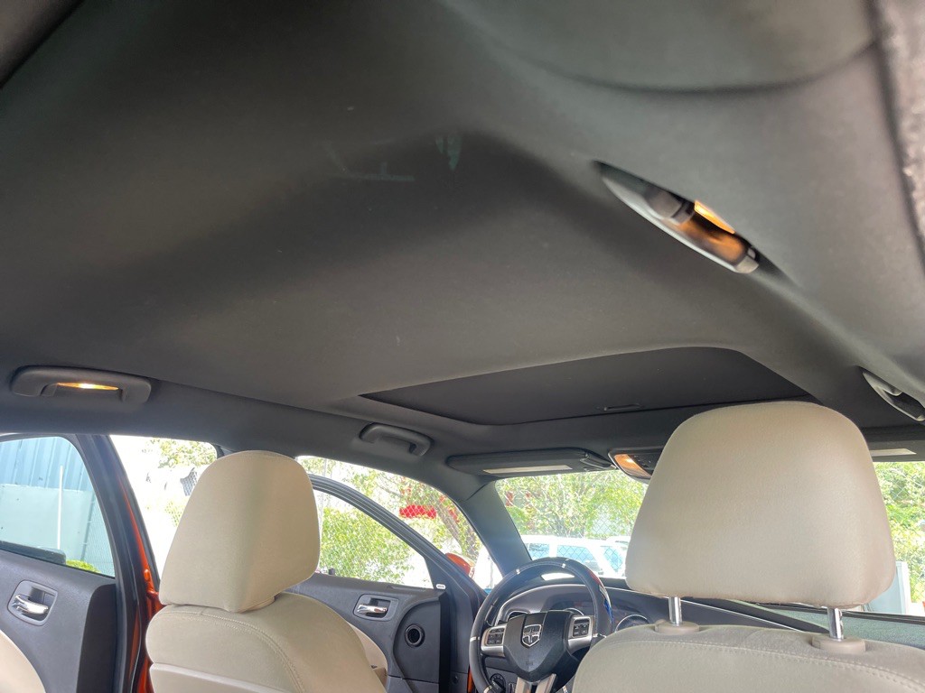 2011 Dodge Charger Image 25