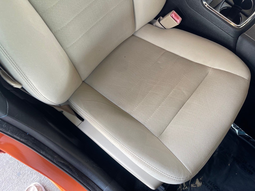 2011 Dodge Charger Image 27