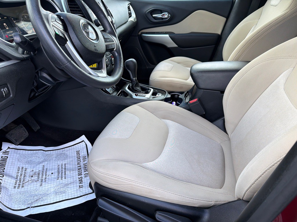 2018 Jeep Cherokee Image 5