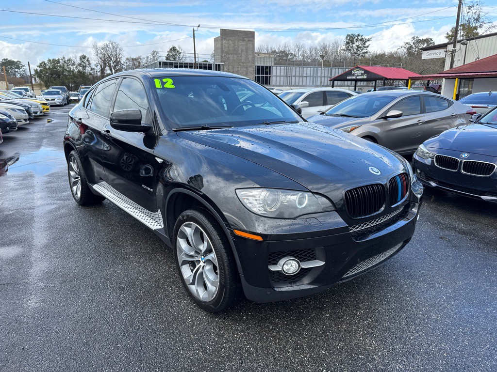 2012 BMW X6 Image 2