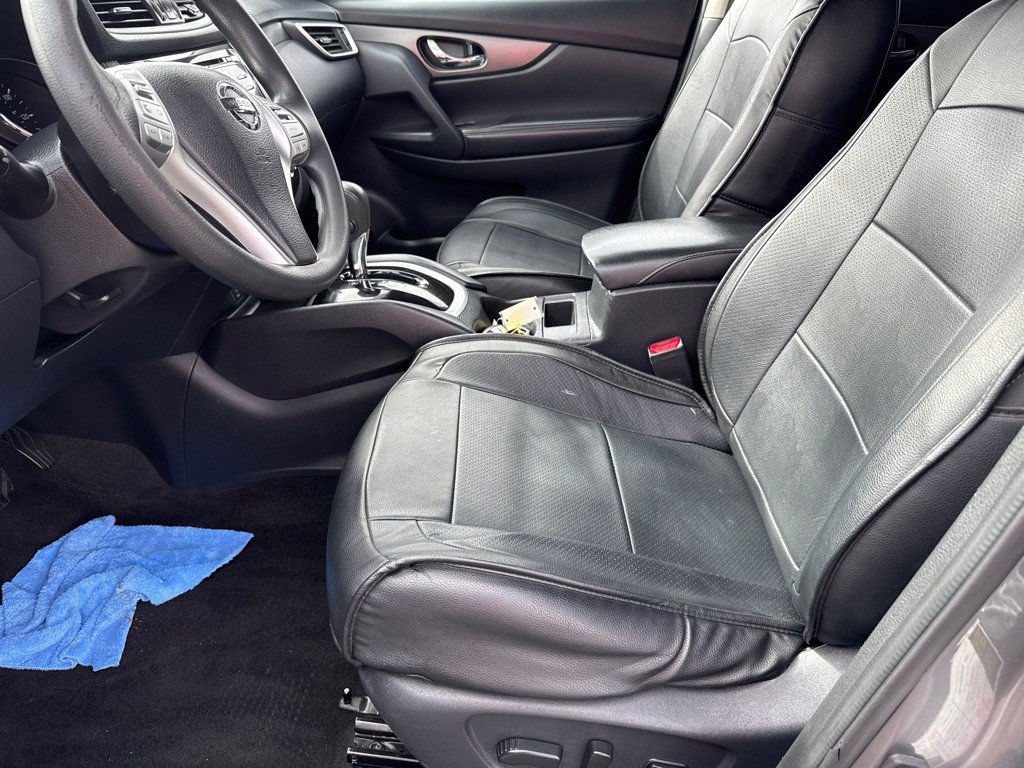 2016 Nissan Rogue Image 5