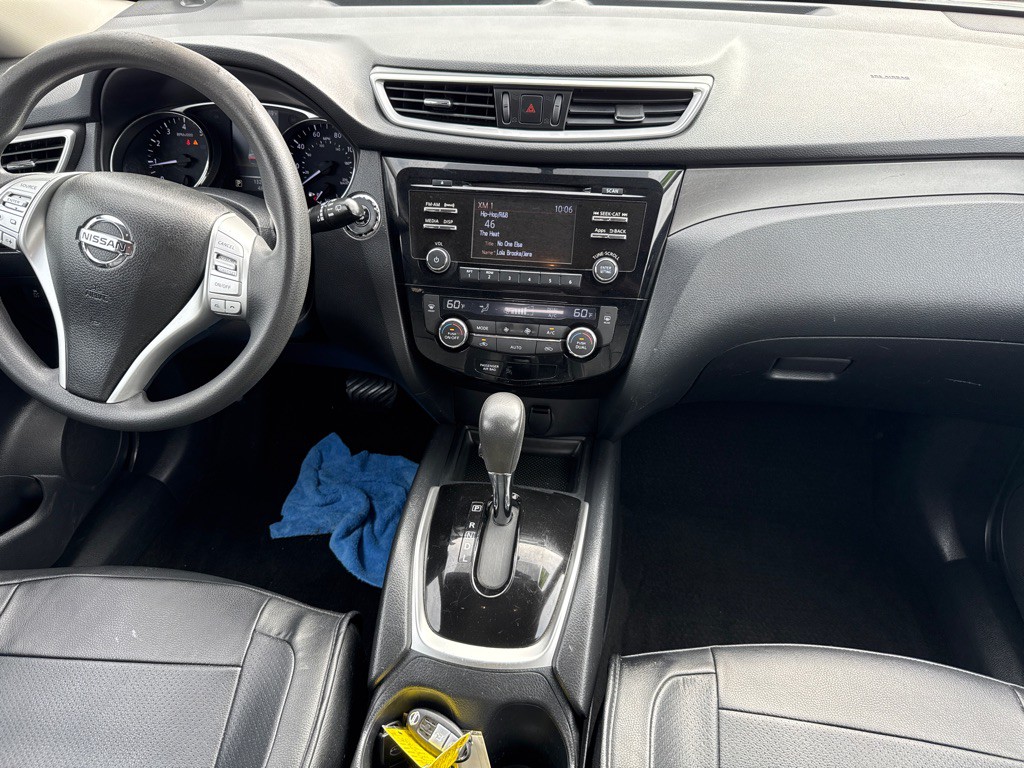 2016 Nissan Rogue Image 9