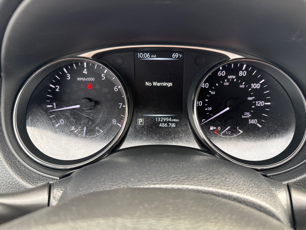 2016 Nissan Rogue Image 12