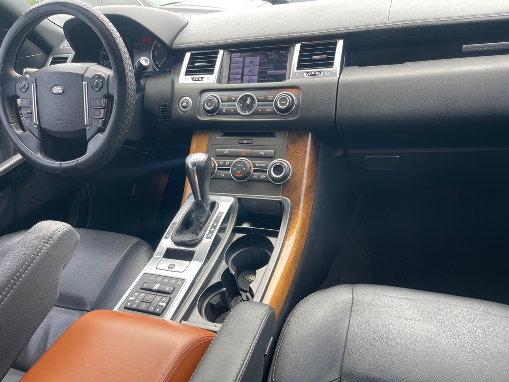 2012 Land Rover Range Rover Sport Image 23