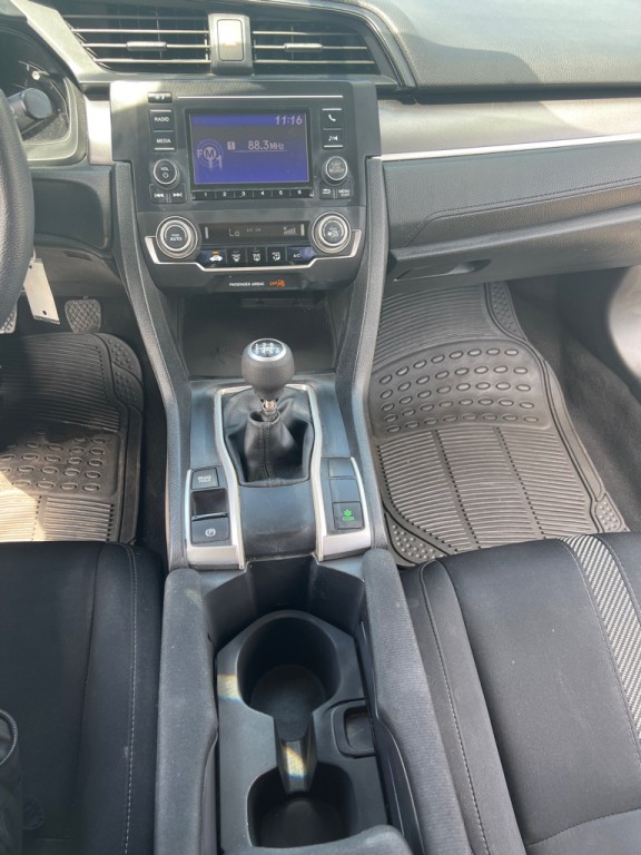 2016 Honda Civic Image 10