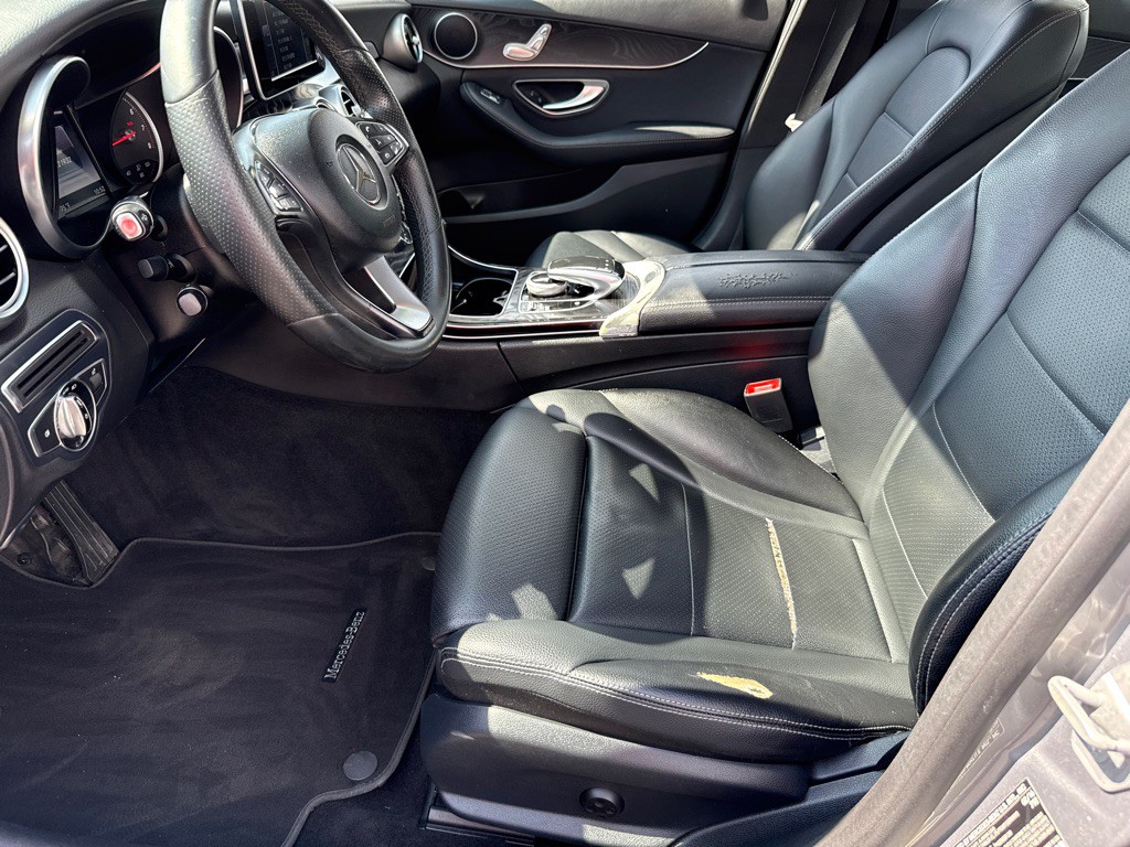 2016 Mercedes-Benz C-Class Image 5