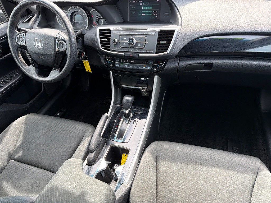 2017 Honda Accord Image 9