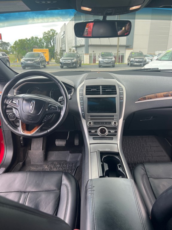2018 Lincoln MKZ Image 11