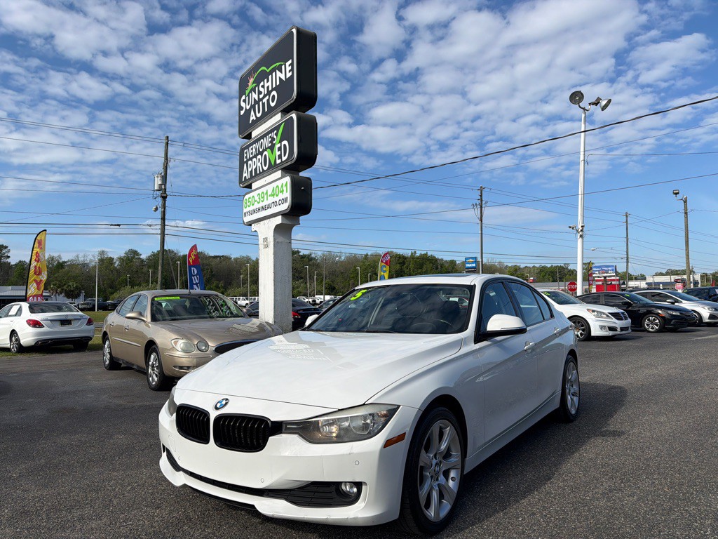 2015 BMW 3 Series Image 1