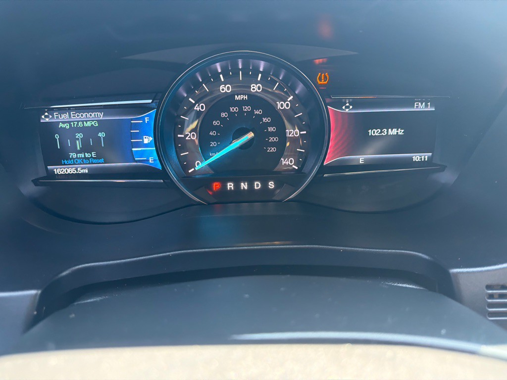 2019 Ford Explorer Image 15