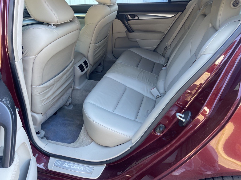 2011 Acura TL Image 12