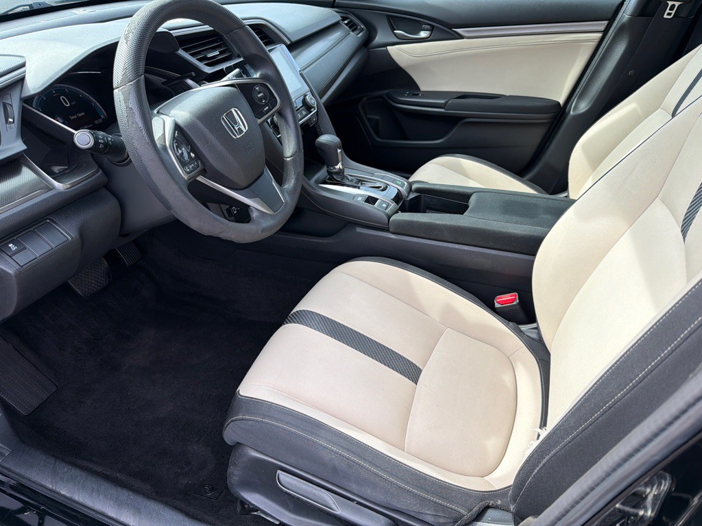 2017 Honda Civic Image 5