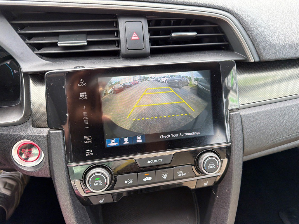2017 Honda Civic Image 13