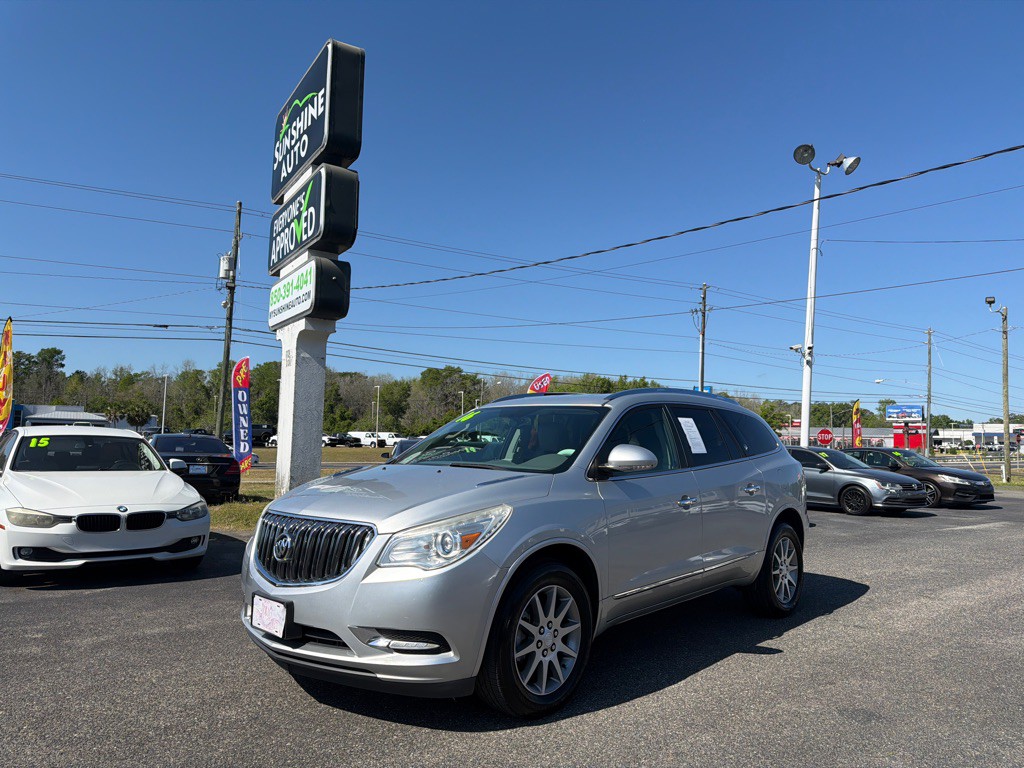 2016 Buick Enclave Image 1