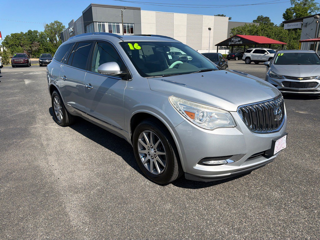 2016 Buick Enclave Image 2